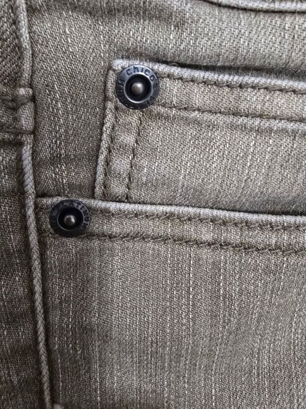 Chicos Platinum Denim Taupe Straight-Leg Jeans Women's Size 1.5 Reg - Picture 2 of 7